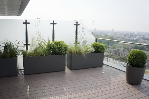 Skyscraper roof terrace